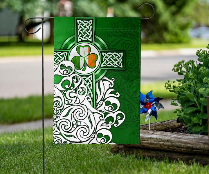 Ireland Celtic Flag - Irish Shamrock Flag With Celtic Cross