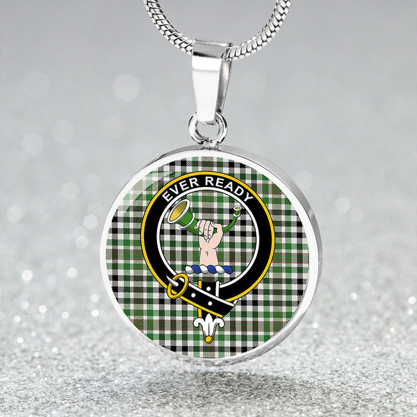 Burns Heritage Check Ancient Clan Badge Tartan Classic Circle Necklace
