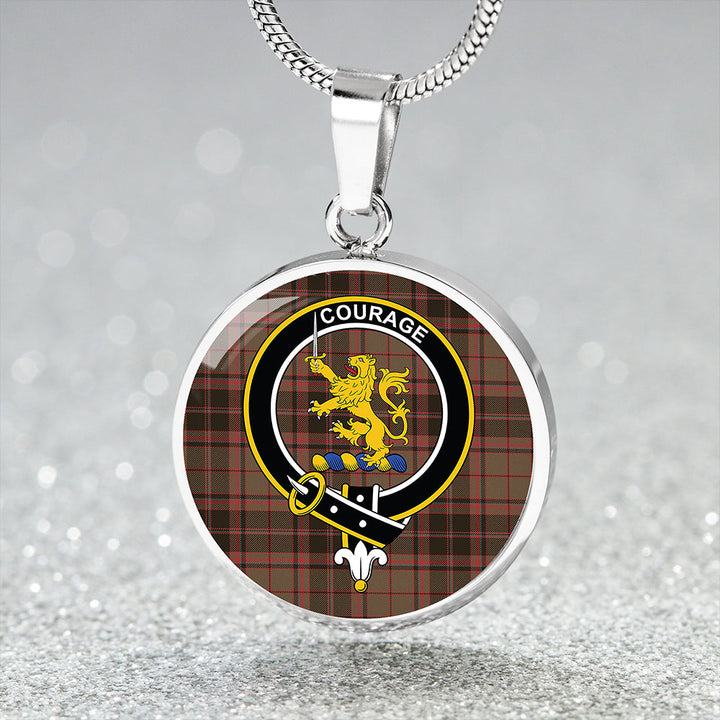 Cumming Hunting (Cumming Glenorchy) Weathered Clan Badge Tartan Classic Circle Necklace