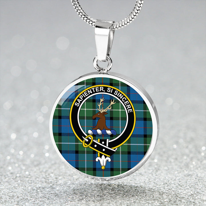 Davidson Ancient Clan Badge Tartan Classic Circle Necklace