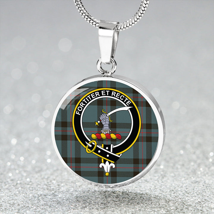 Elliot (Ellot) Weathered Clan Badge Tartan Classic Circle Necklace