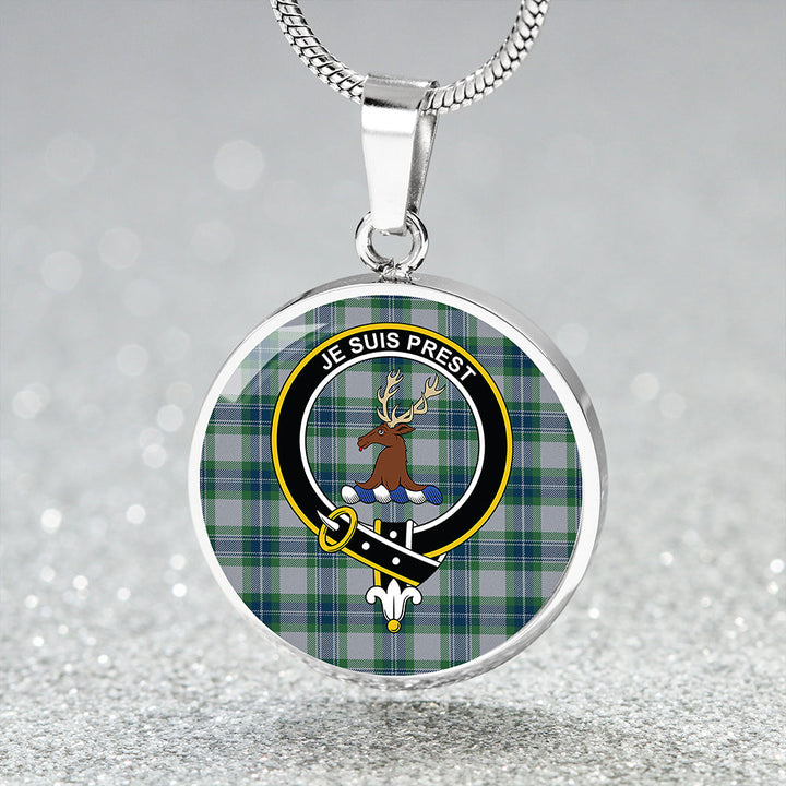Fraser Arisaid Green Clan Badge Tartan Classic Circle Necklace