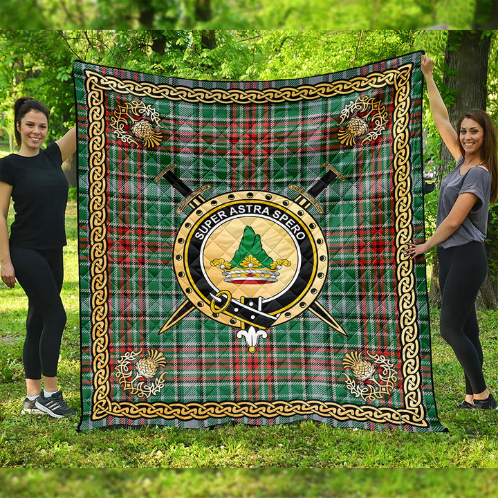 Gayre Ancient Clan Badge Tartan Premium Quilt Celtic Shield