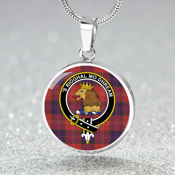 MacEdward (MacGregor Hastie) Weathered Clan Badge Tartan Classic Circle Necklace