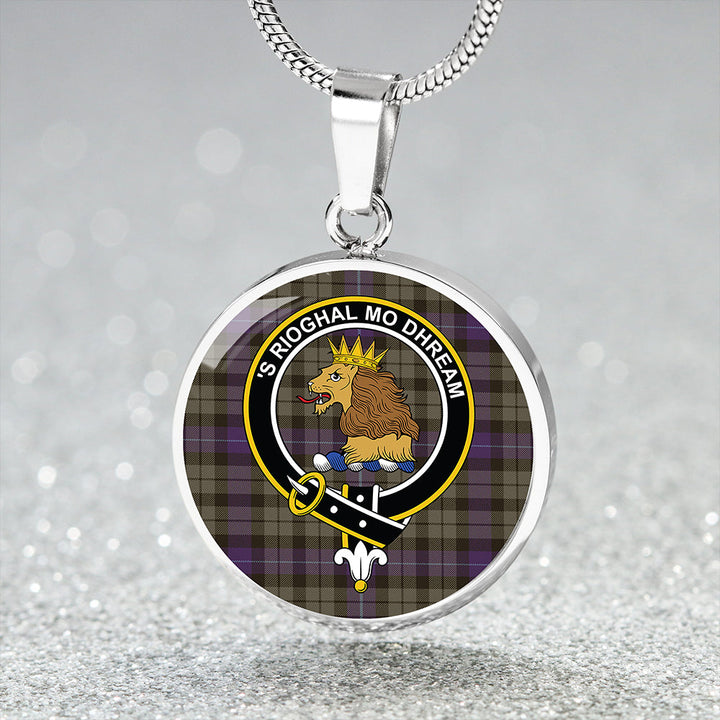 MacIntyre (MacGregor Hastie) Weathered Clan Badge Tartan Classic Circle Necklace