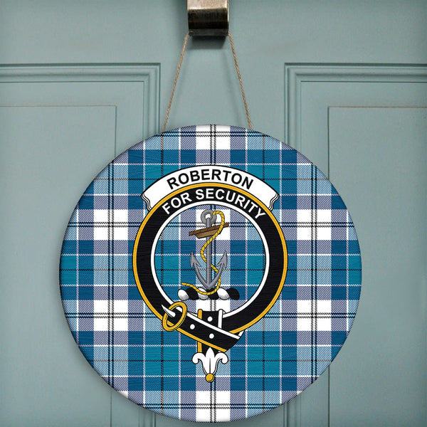 Roberton Tartan Classic Crest Round Wooden Sign