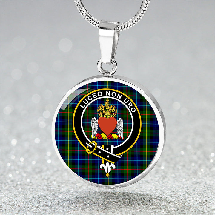 Smith Modern Clan Badge Tartan Classic Circle Necklace