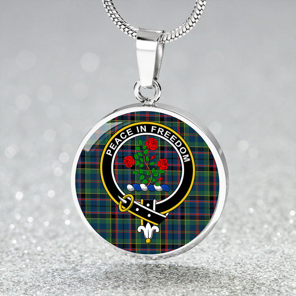 Stinson (Stephenson/Stevenson) Modern Clan Badge Tartan Classic Circle Necklace