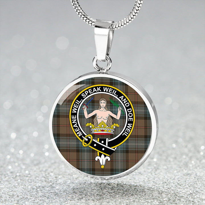 Urquhart White Lines (Urquhart Ancient) Weathered Clan Badge Tartan Classic Circle Necklace