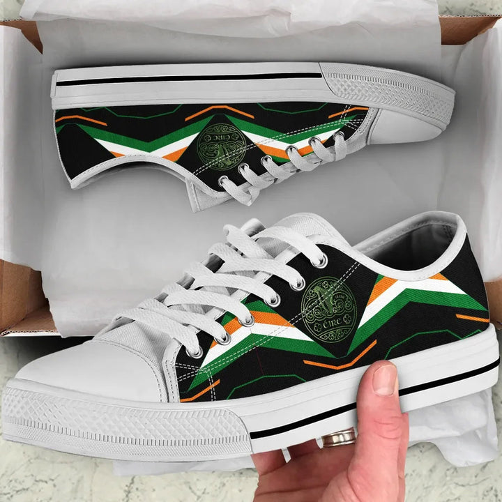 Celtic All O Print Low Top Shoe - Irish Shamrock With Celtic Patterns