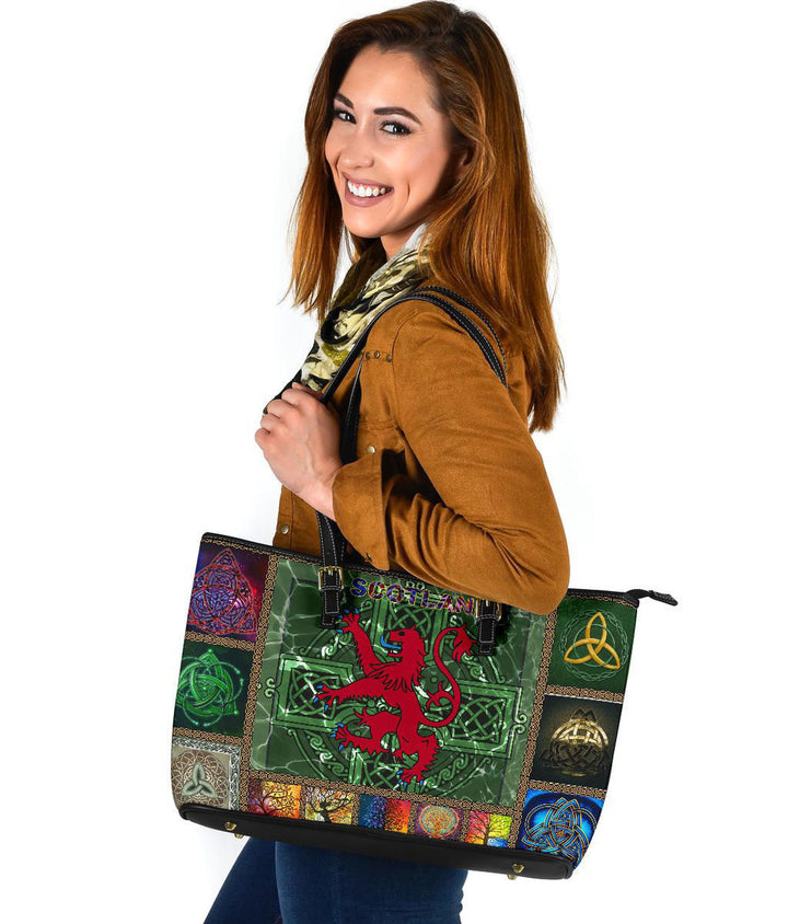 Cetic Scotland Leather Tote Bag - Lion Royal Banner With Celtic Symbols