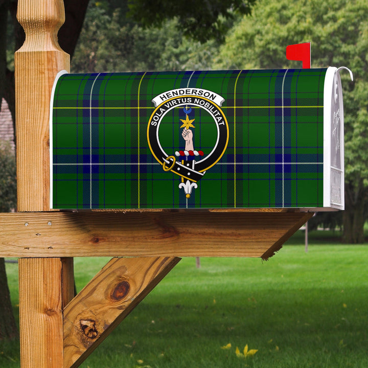 Henderson Modern Clan Badge Classic Tartan Mailbox Cover