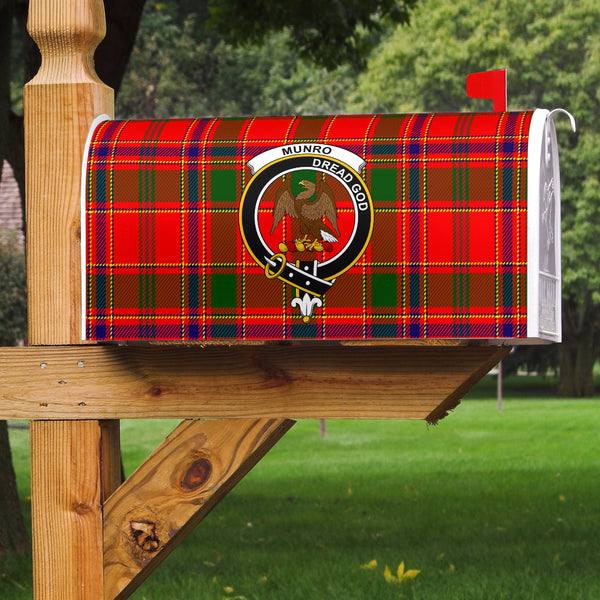 Munro Modern Clan Badge Classic Tartan Mailbox Cover