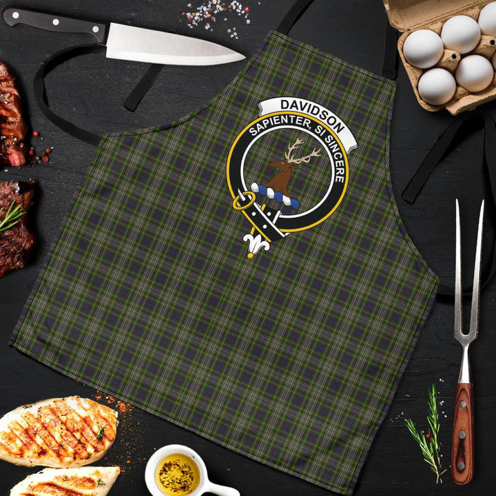 Davidson Tulloch Dress Tartan Clan Crest Apron